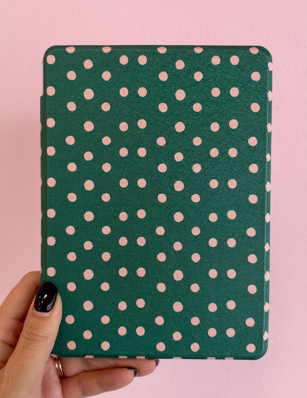 Pink Polka Magnetic Kindle Case