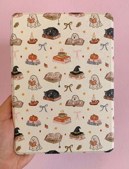 Ghosts and Cats Magnetic Kindle Case